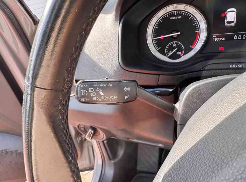 Škoda Karoq 2.0 TDI DSG 4x4 110kw - foto 15