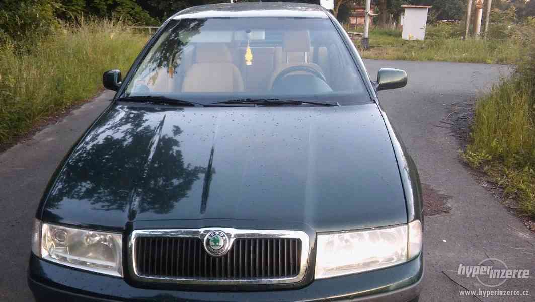 Škoda Octavia 1.8T elegance - foto 3