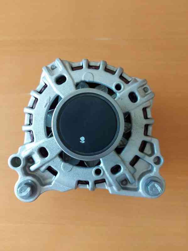 Alternátor Škoda, VW AG 05E903026Q - foto 3