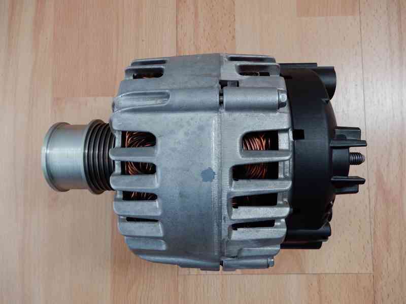 Alternátor Škoda, VW AG 05E903026Q - foto 1