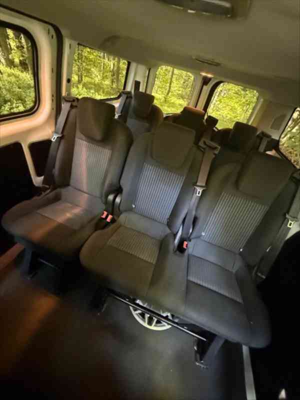 Ford Tourneo Custom 2,2 - foto 6