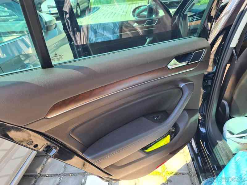 Volkswagen Passat 2,0   B8 Variant Highline TDI - foto 9