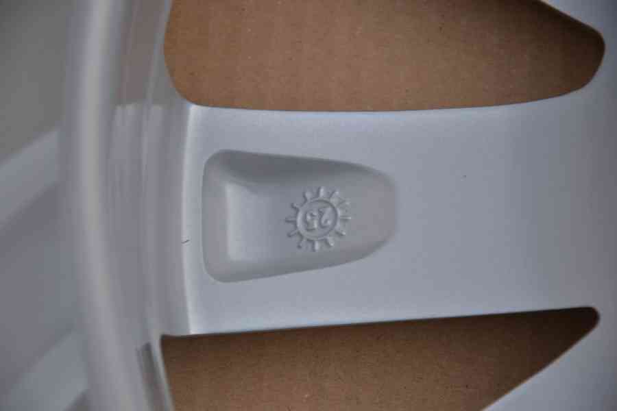 NOVÉ Alu 17 VW Transporter/Caravelle/Multivan T5, T6, T6.1 - foto 5