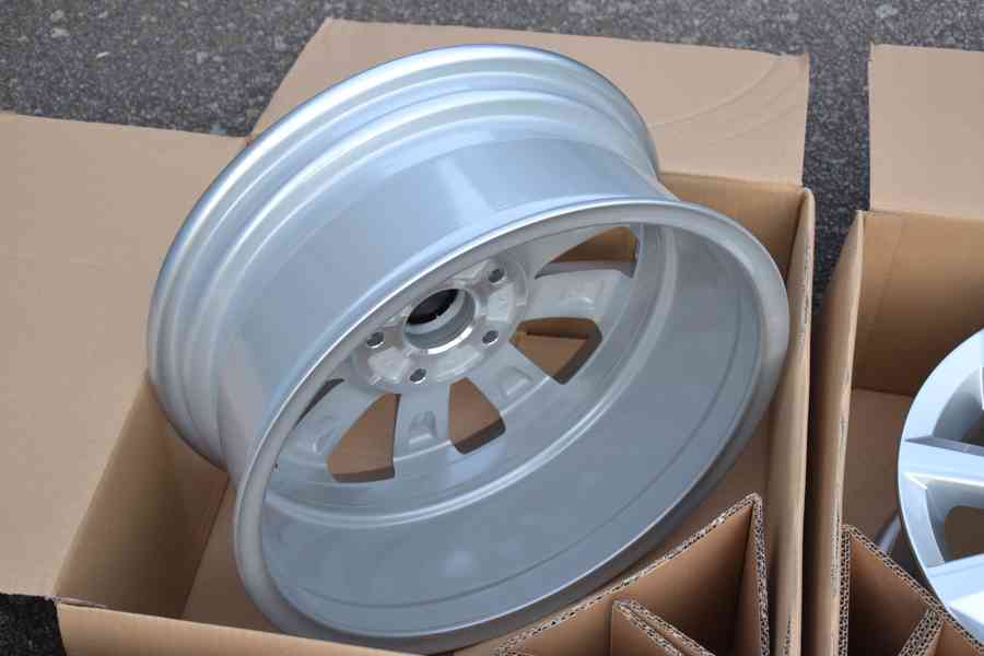 NOVÉ Alu 17 VW Transporter/Caravelle/Multivan T5, T6, T6.1 - foto 16