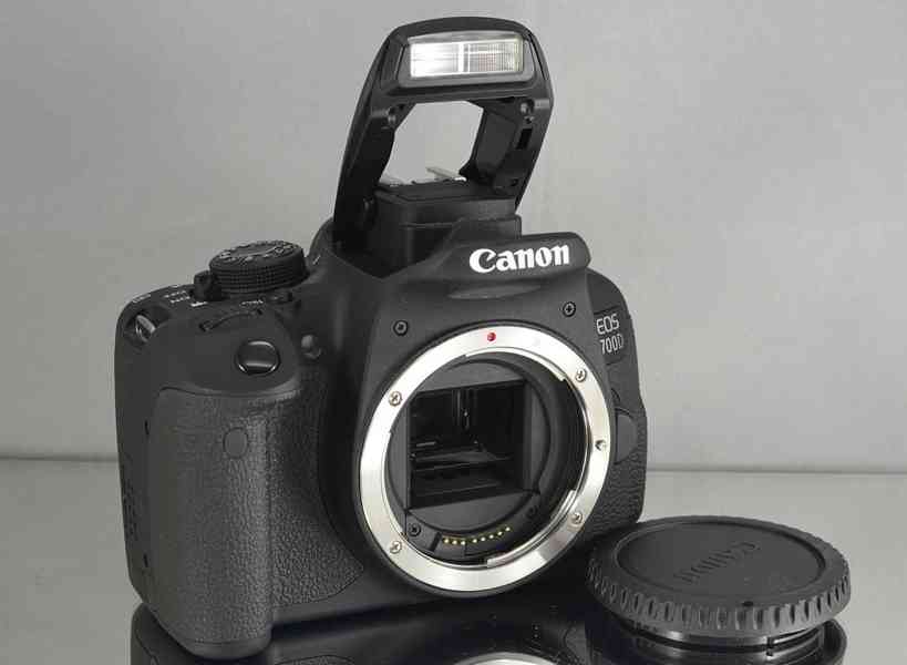 Canon EOS 700D *APS-C  CMOS*Full HDV*13000 Exp. - foto 3