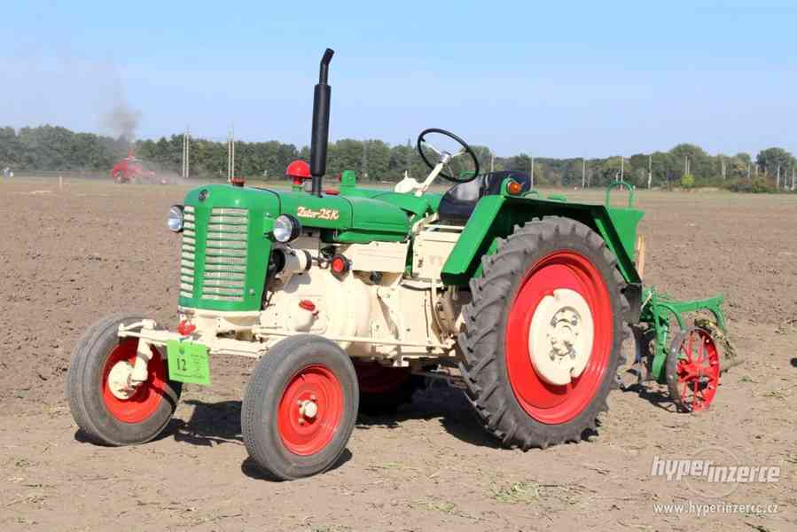 Kalendář Zetor 25 a kalendář Historické traktory Zetor - foto 8