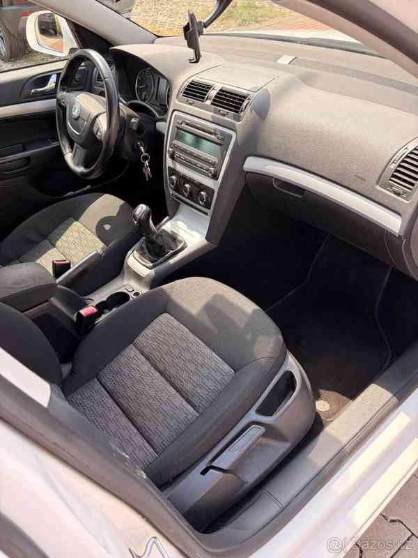 Škoda Octavia 1,4   TSI 90 kW, CZ, STK 01/2028 - foto 5