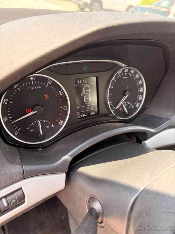 Škoda Octavia 1,4   TSI 90 kW, CZ, STK 01/2028 - foto 7