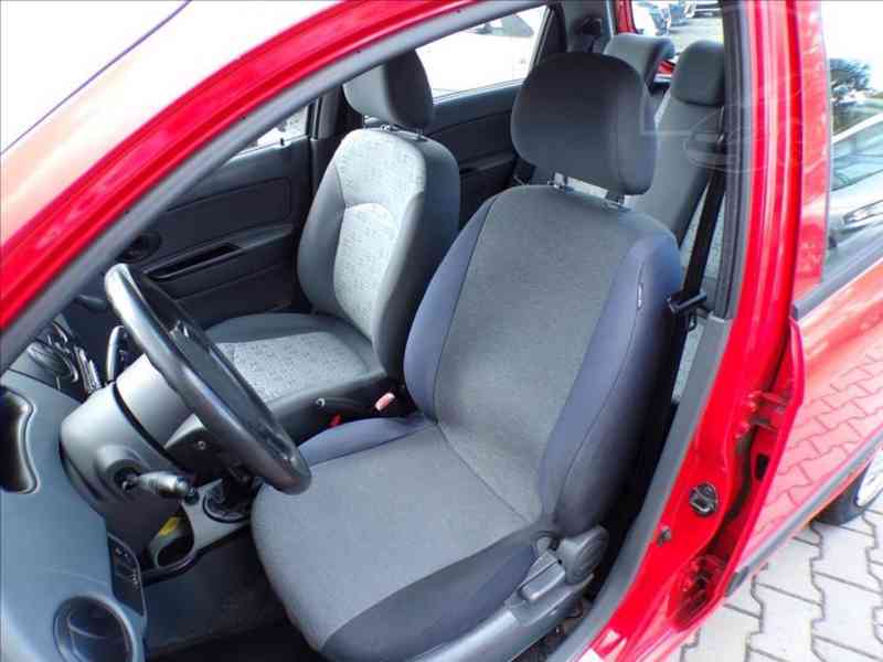 Chevrolet Spark 0,8 - foto 7