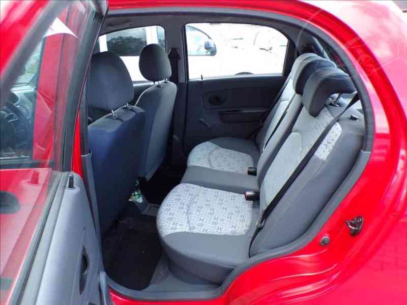 Chevrolet Spark 0,8 - foto 8