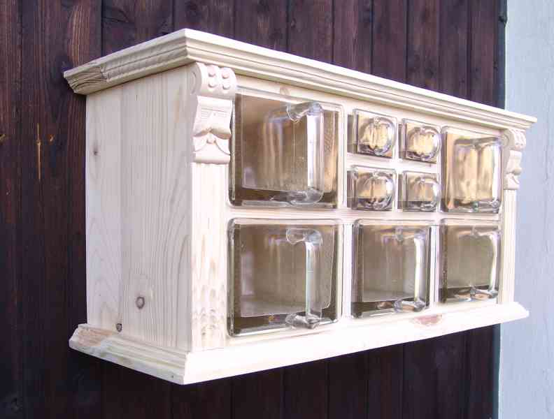 Starožitné skleněné kořenky s poličkou - foto 3