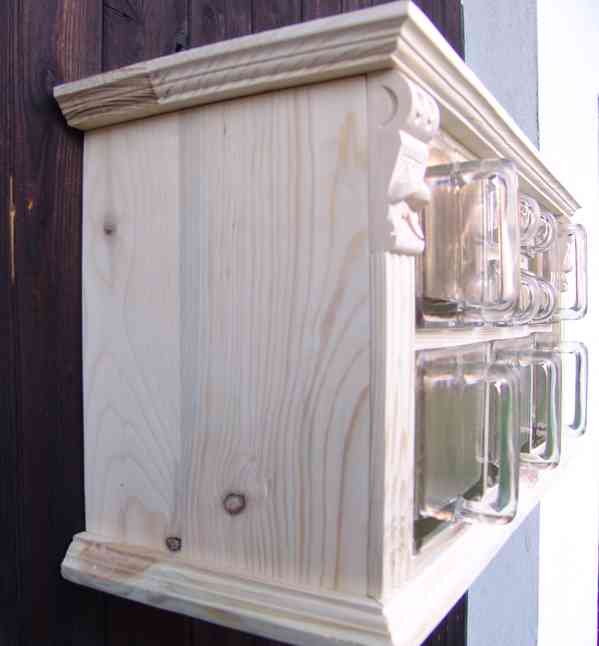 Starožitné skleněné kořenky s poličkou - foto 4