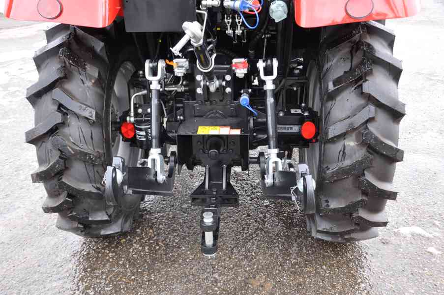 Traktor HANWO HWE 504C.Traktor 50 koni 37kW. - foto 3