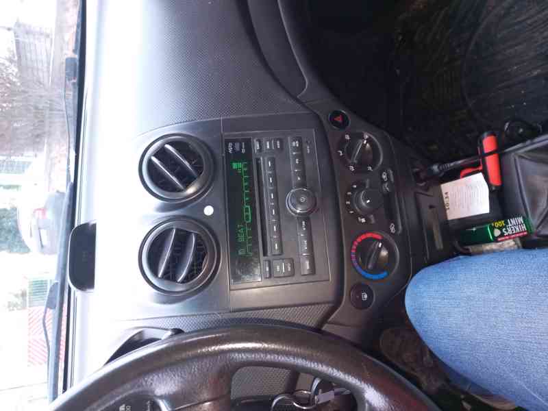 CHEVROLET AVEO - foto 2
