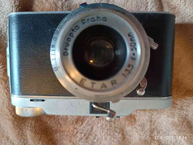 Prodám 2 ks staré FOTOAPARÁTY - foto 9