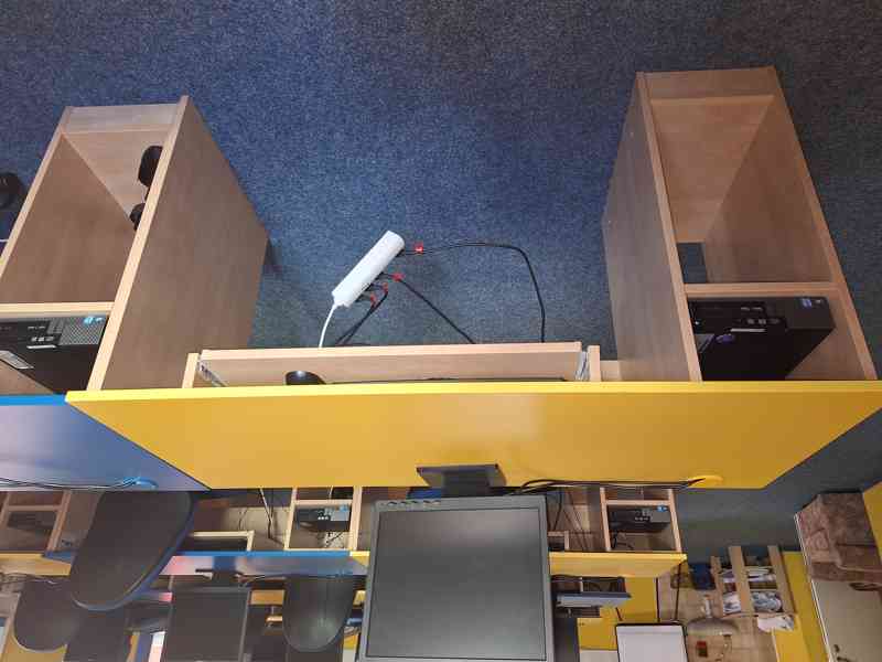 PC stoly - foto 2