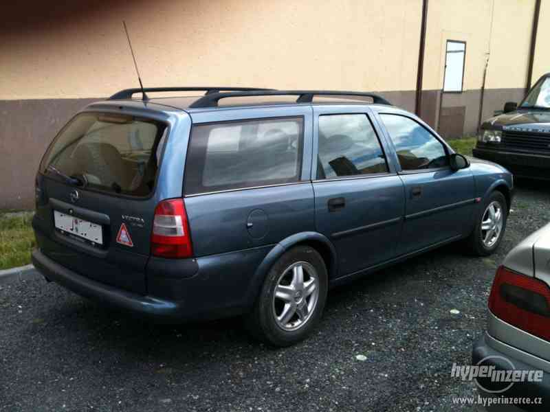 Vectra 1.6 16V(74kw) combi, r.v. 1998, 209600km, dobrý stav - foto 3