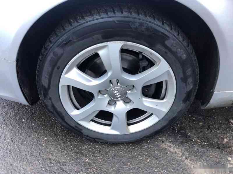 A4 B7 1.9 TDI ALU DIGIKLIMA - foto 7