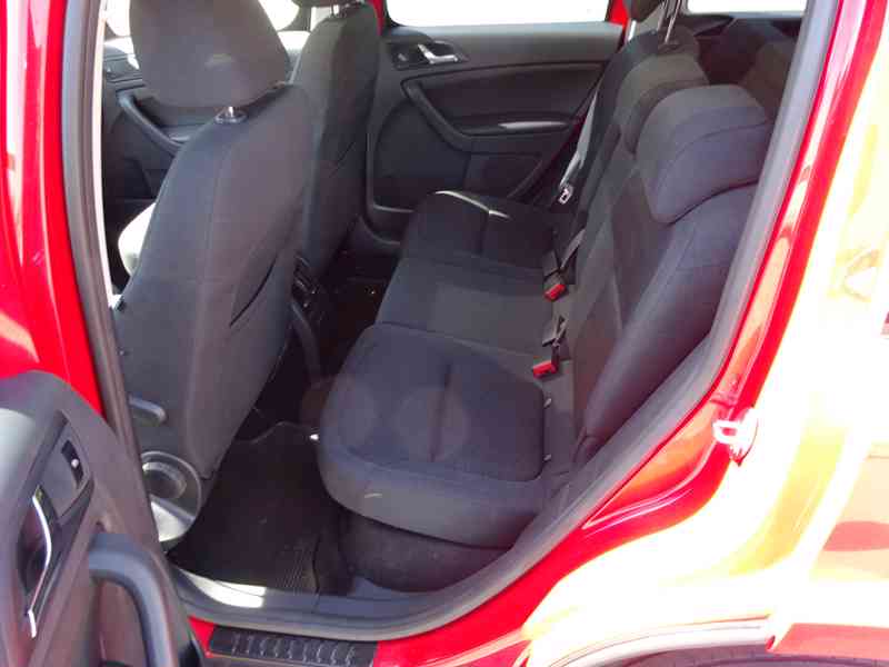 Škoda Yeti 1.4 TSI r.v.2014 (90 kw) serviska ČR - foto 15
