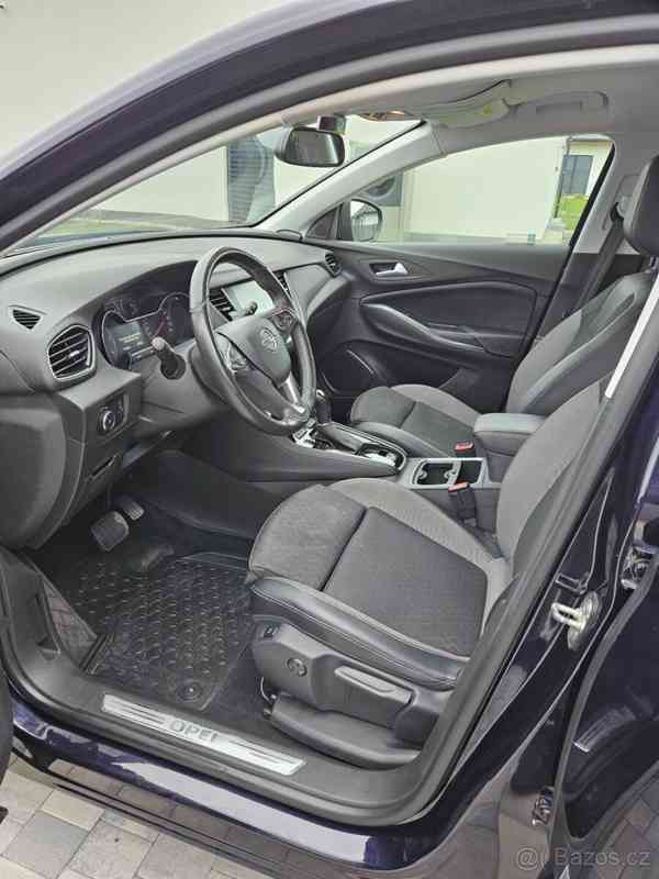 Opel Grandland 1,6 DTH 88KW, autom - foto 7