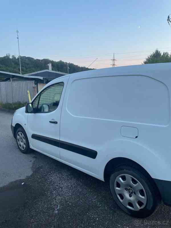 Peugeot Partner 1,6   2015 - foto 8