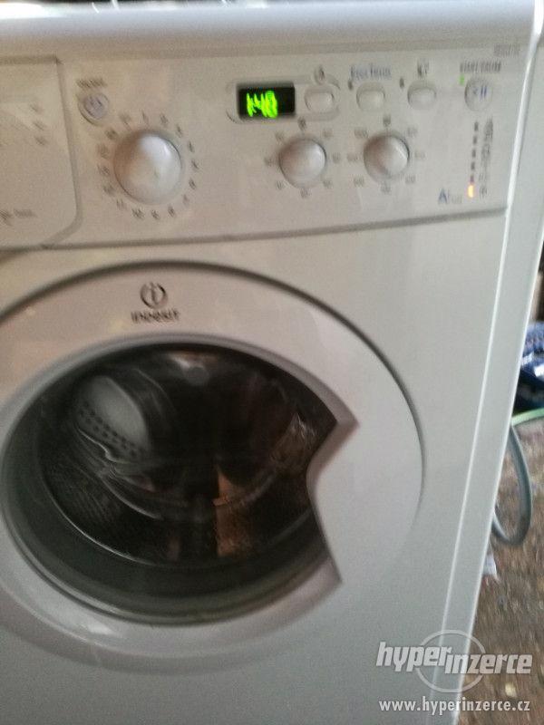Pračka automatická INDESIT - foto 1
