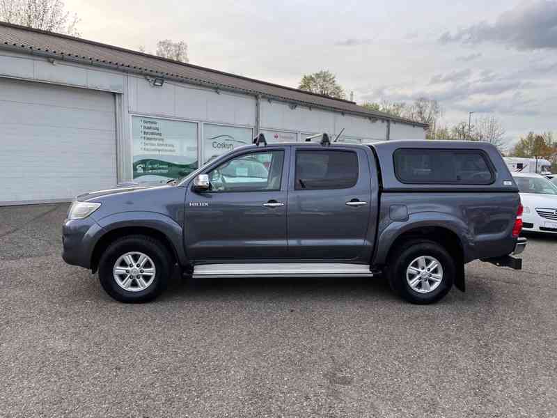 Toyota Hilux 2.5D-4D 106kw - foto 18