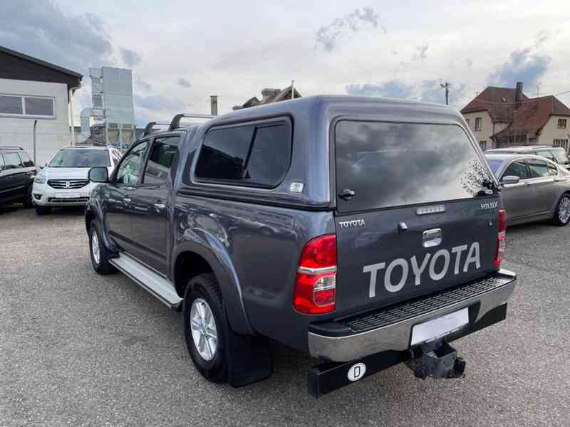 Toyota Hilux 2.5D-4D 106kw - foto 3