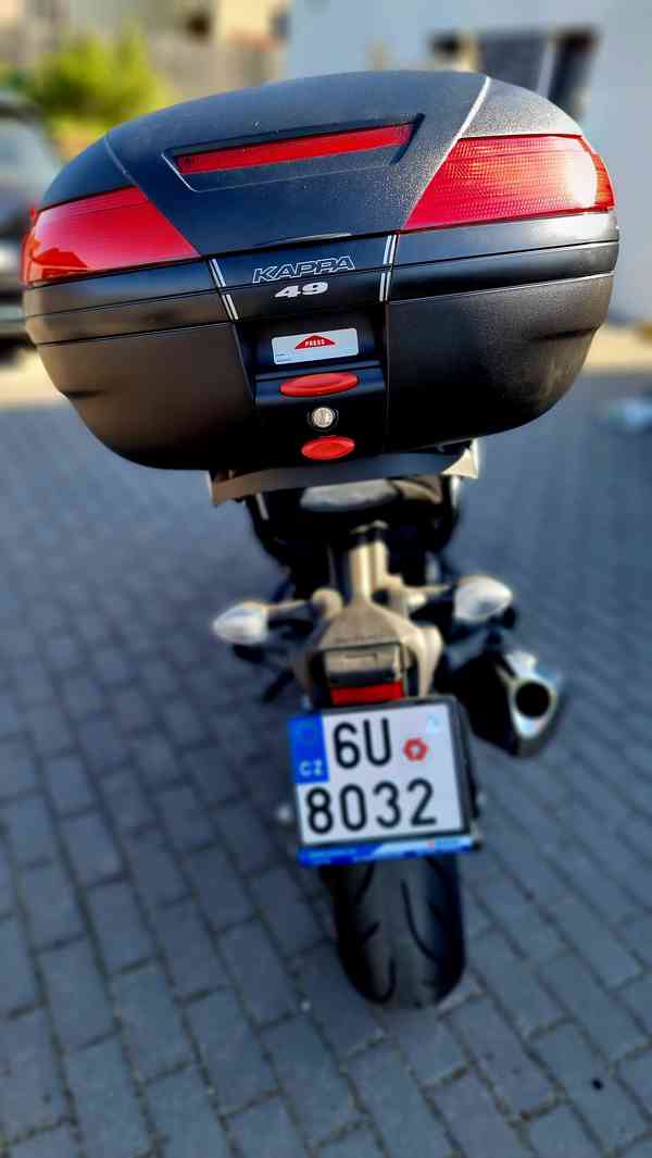 Suzuki GSX-S750, 84kw, najeto jen 3 346km, rv.2020 - foto 6