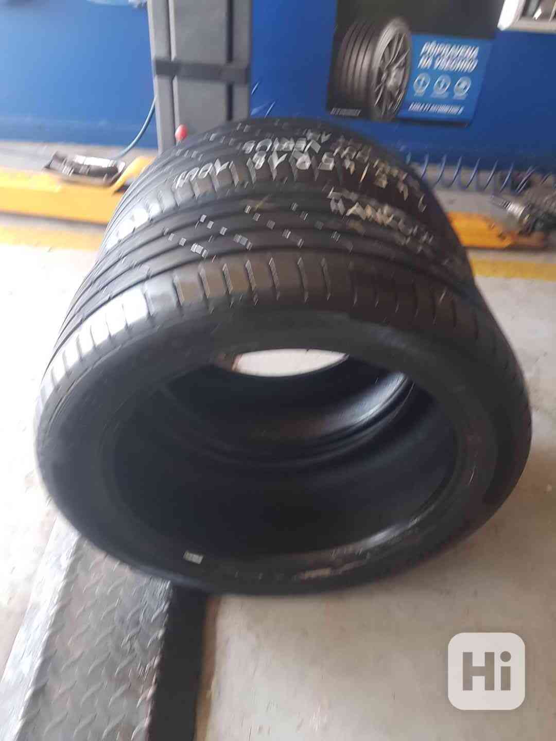 245/45R18  - foto 1