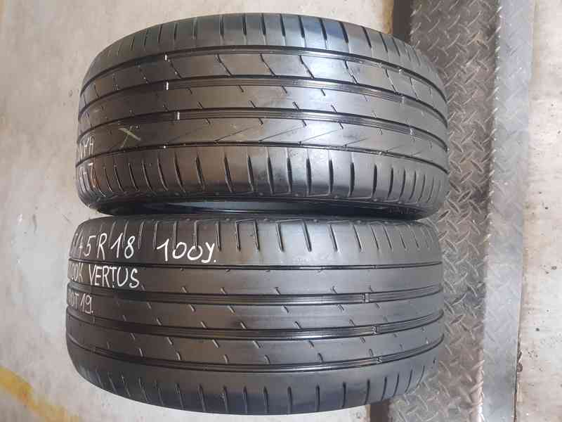 245/45R18  - foto 2