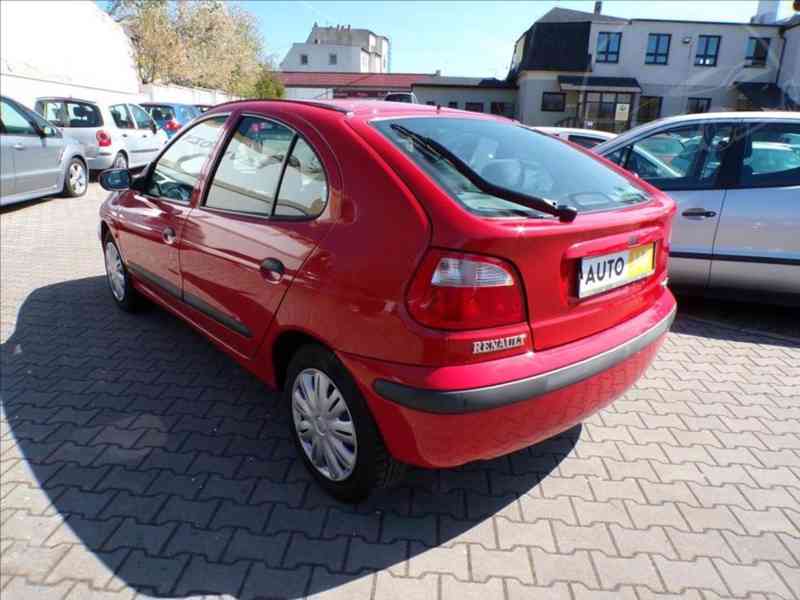 Renault Megane 1,6 16V - foto 3