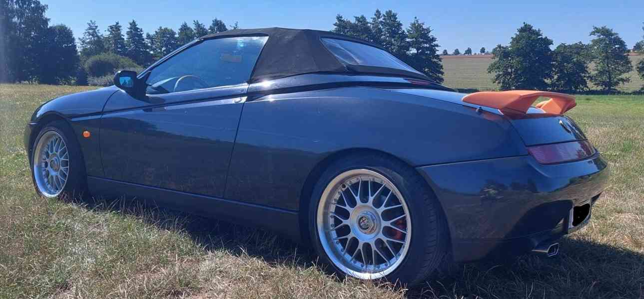 Alfa Romeo Spider 916 3.0 V6 - foto 3