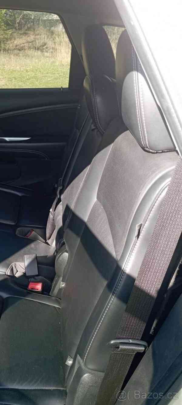 Fiat Freemont 2,0   125kw 4x4 - foto 19