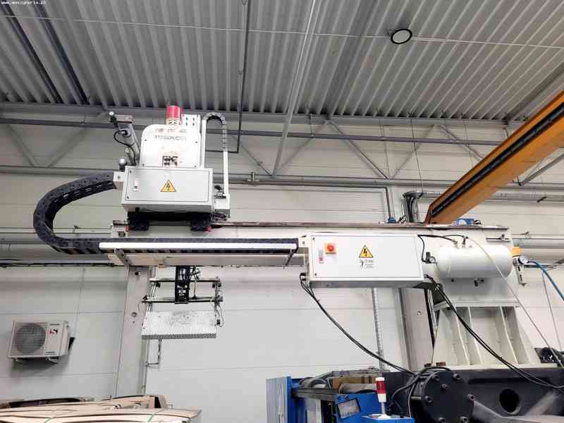  Vstřikovací stroj FCS SD-600 M - foto 4