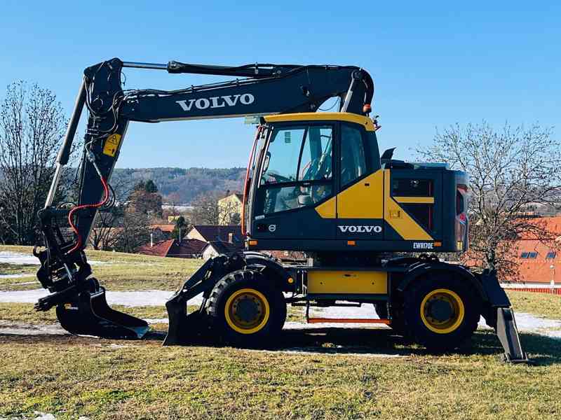 Kolové rypadlo Volvo EWR170E (Možnost leasingu)  - foto 2
