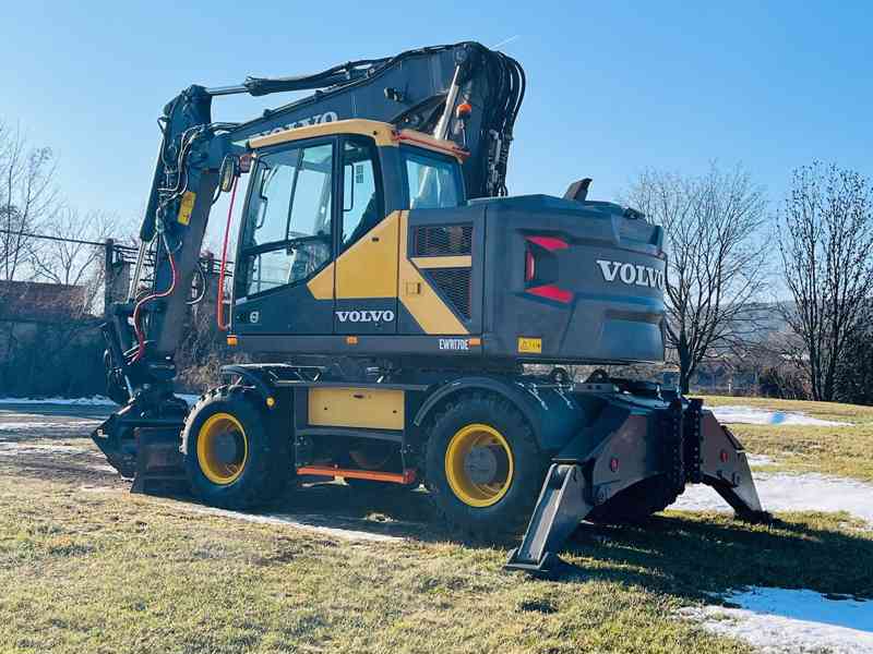 Kolové rypadlo Volvo EWR170E (Možnost leasingu)  - foto 3
