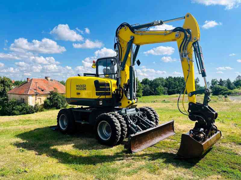 Kolové rypadlo Wacker Neuson EW100 (Možnost leasingu) - foto 7