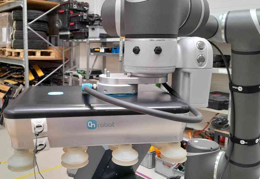 Robotický paletizační systém OMRON TM12 - foto 5