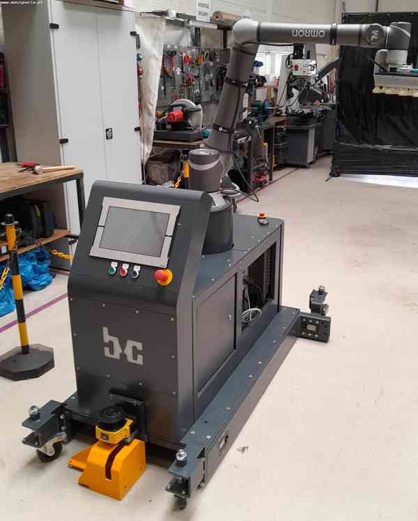 Robotický paletizační systém OMRON TM12 - foto 2