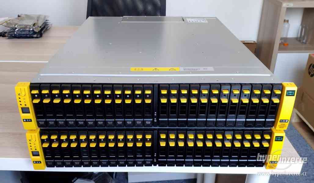 HPE 3PAR StoreServ 8450 4-Node SAN Disk Array - foto 1