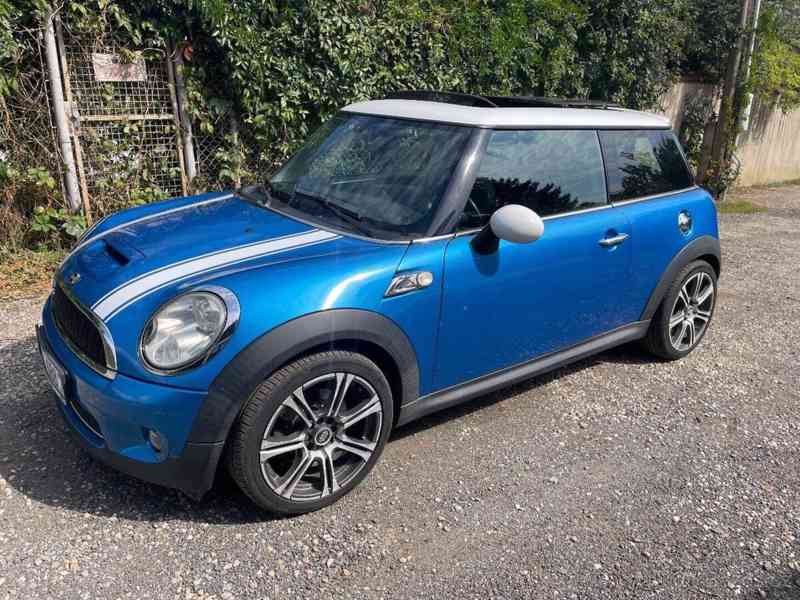 Mini Cooper S 1,6   TURBO 128kw (R56)2006 panorama - foto 14