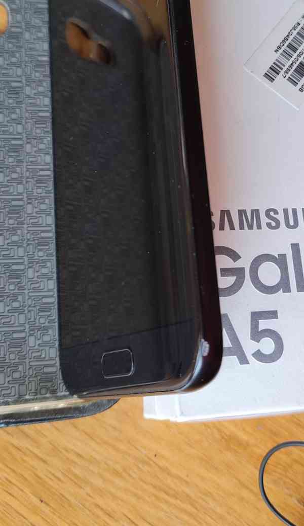 SAMSUNG GALAXY A5 - 32GB (model 2017) - foto 4