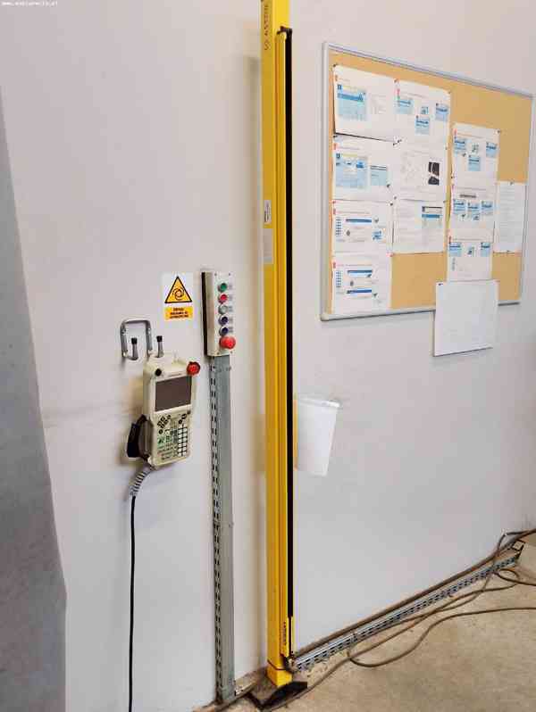 Robotická svařovací stanice KAWASAKI BA006L - foto 9