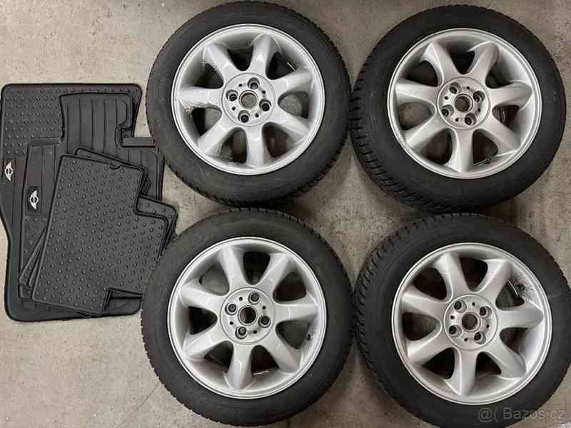 Mini Cooper 1,6   R55 Clubman - foto 13