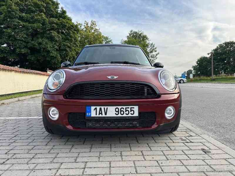 Mini Cooper 1,6 R55 Clubman - foto 1