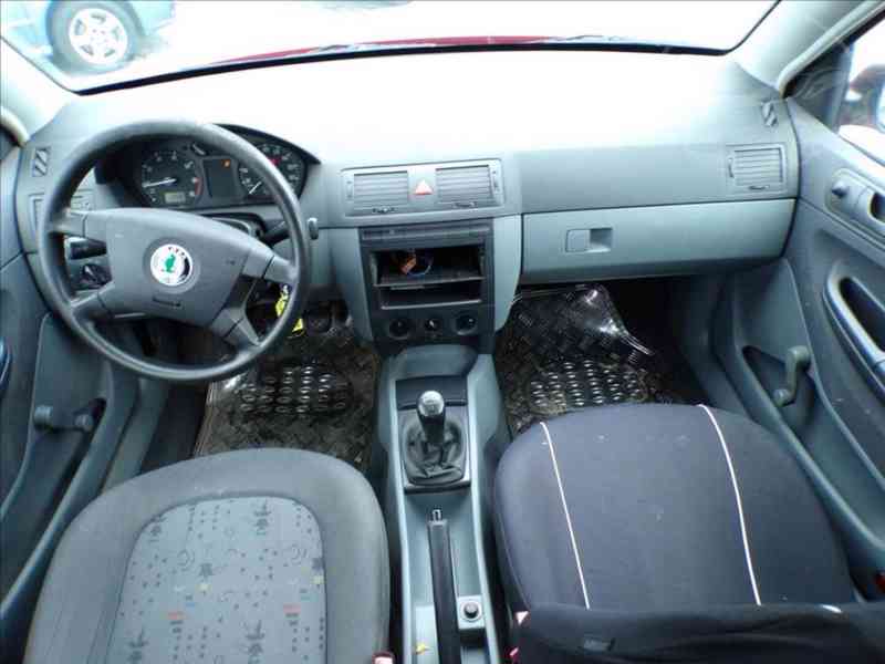 Škoda Fabia 1,4 MPi - foto 5