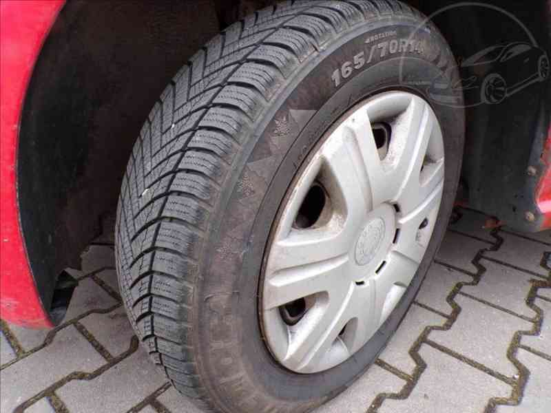 Škoda Fabia 1,4 MPi - foto 13