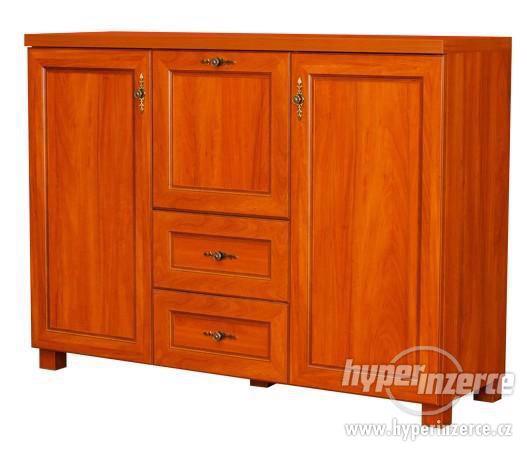 KOMODA JABLOŇ - foto 1