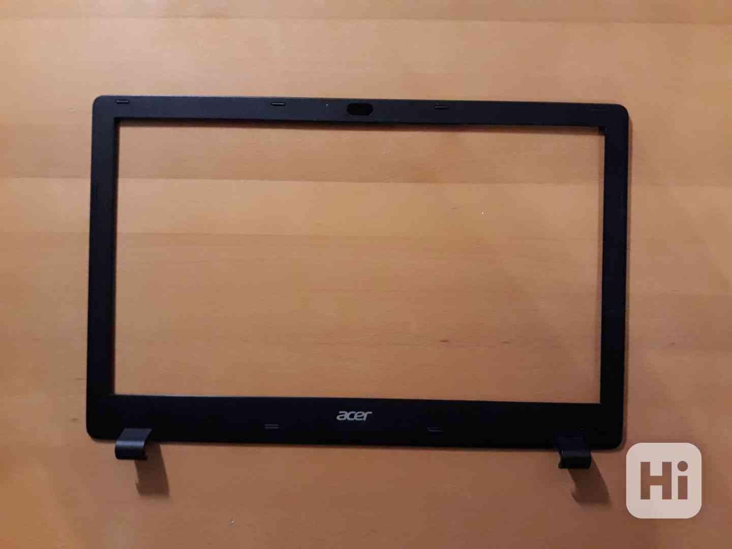 Rámeček LCD panelu Acer - foto 1